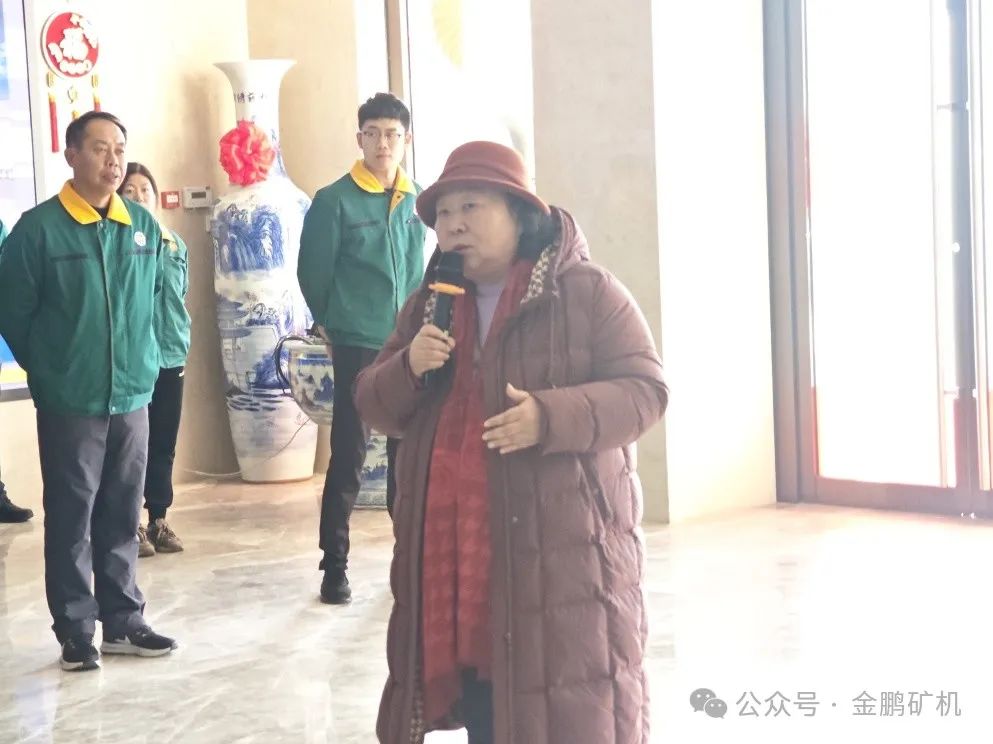 1740120360388896.jpg 640 (5).jpg